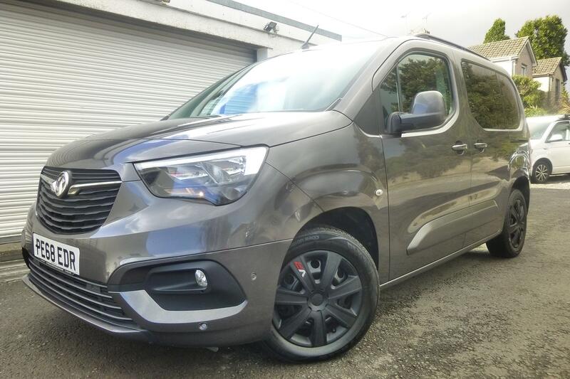 View VAUXHALL COMBO LIFE 1.5 TURBO D BLUEINJECTION 100 BHP EURO6 ULEZ COMPLIANT LIFE ENERGY ED SPACIOUS MPV