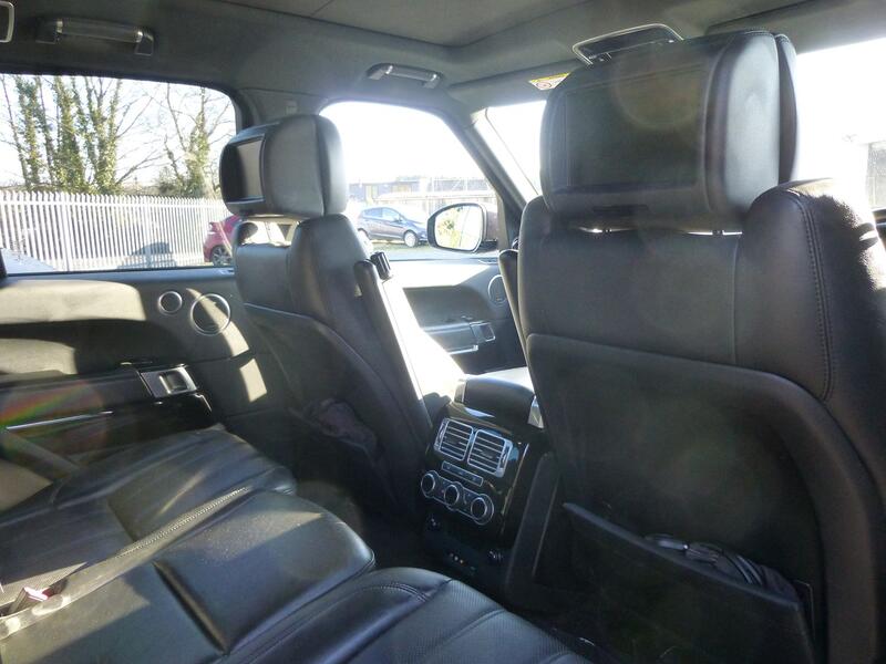 LAND ROVER RANGE ROVER