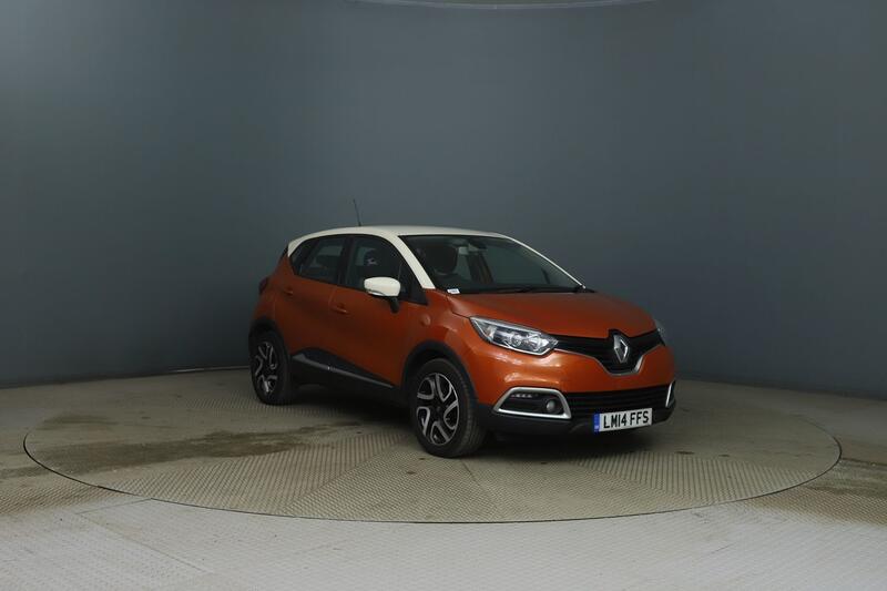 View RENAULT CAPTUR 1.5 Dynamique MediaNav dCi 90 Stop & Start