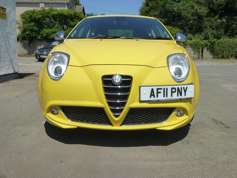 View ALFA ROMEO MITO MiTo 1.4 TB MULTIAIR 135 BHP DISTINCTIVE EDITION EURO5 ULEZ COMPLIANT 